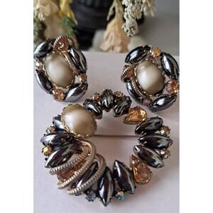 Vintage Alice Caviness Hematite  Rhinestone Brooch Earring Set